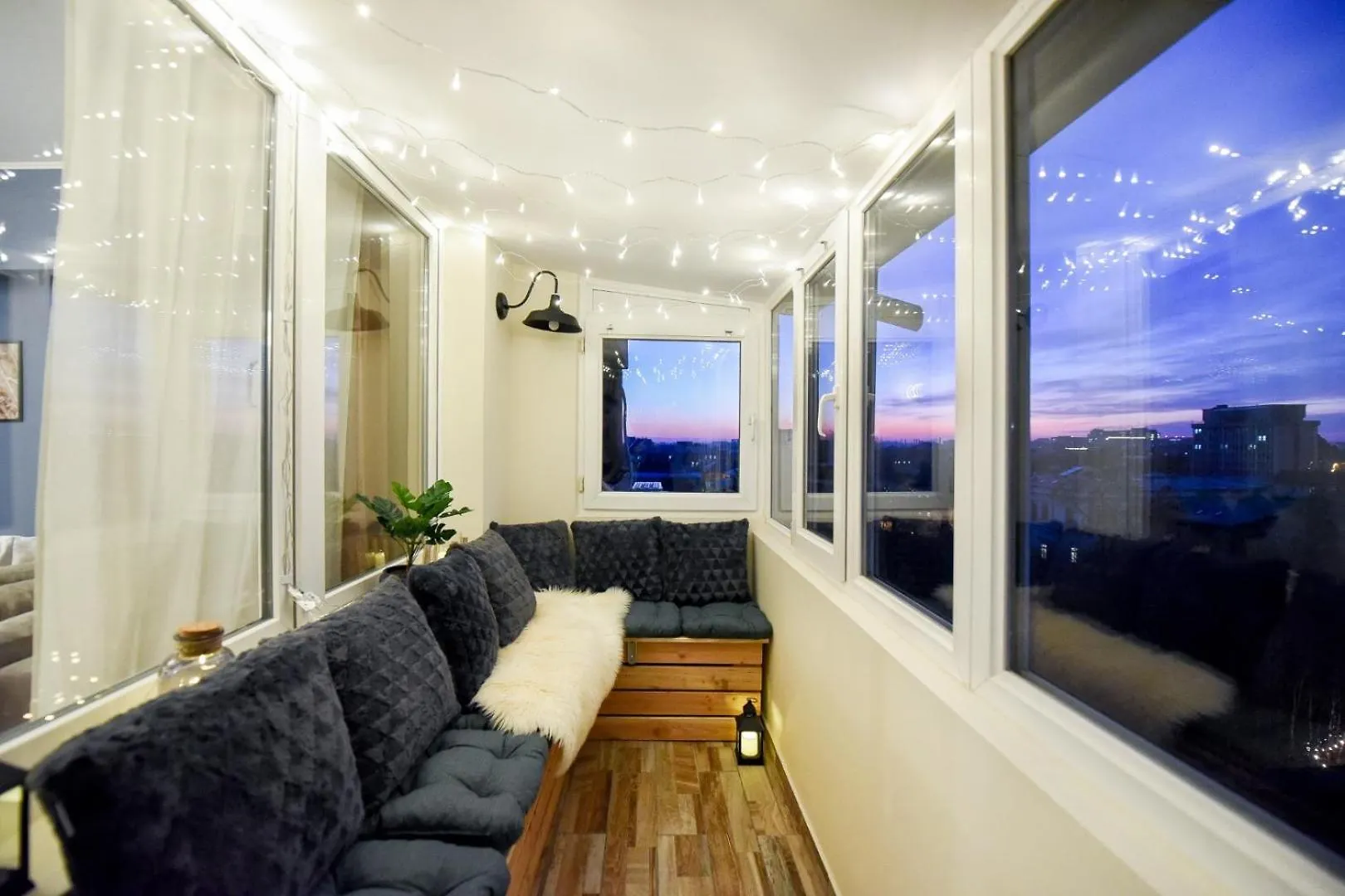Explore And Relax: Your Ideal 2Br Apartment On Calea Victoriei Βουκουρέστι