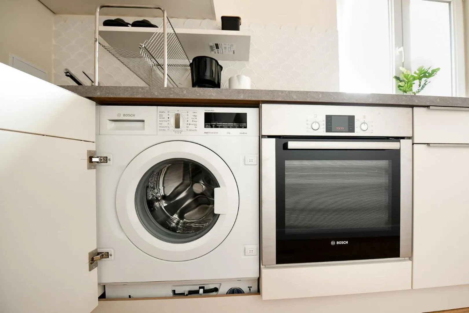 Explore And Relax: Your Ideal 2Br Apartment On Calea Victoriei Bucharest